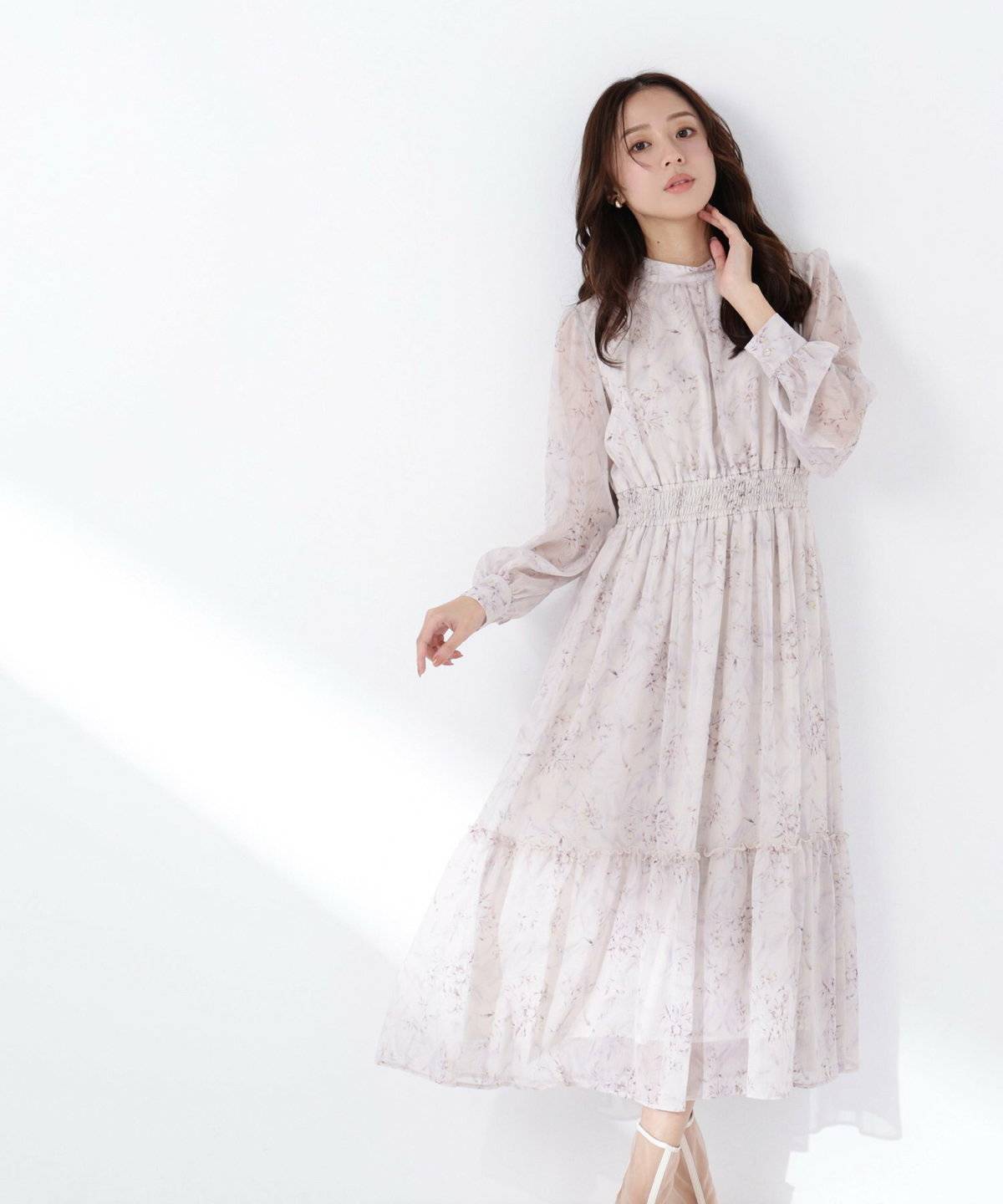 シフォンワンピースコーデ