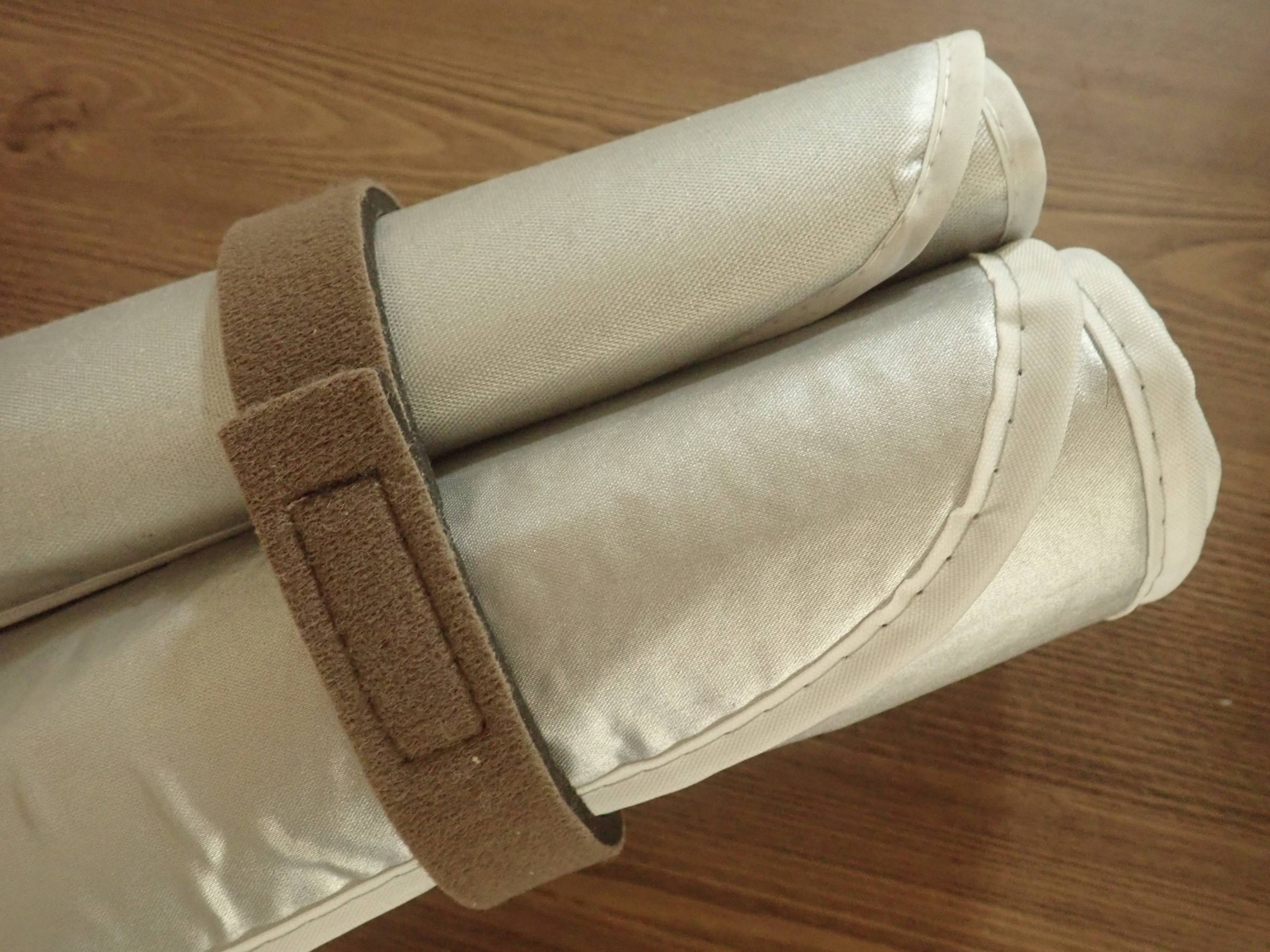 ダイソーの伸縮フリーバンド 2本入