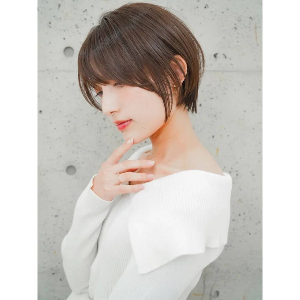 サイドバングで小顔効果抜群