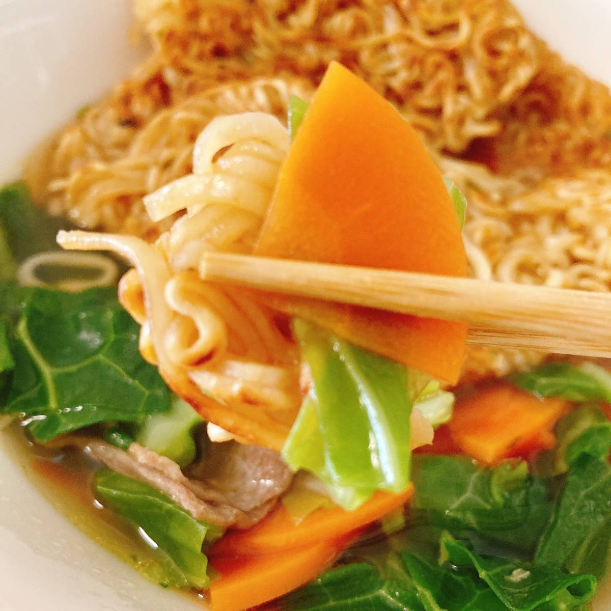 サッポロ一番公式の「ラーメンせんべい汁」のレシピ