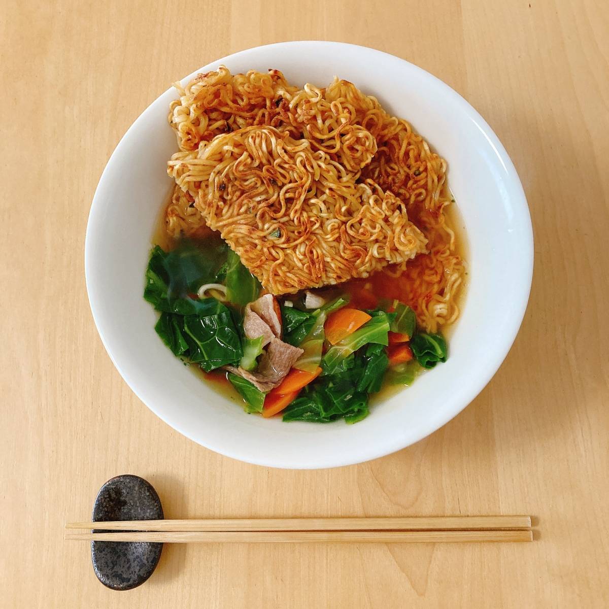 サッポロ一番公式の「ラーメンせんべい汁」のレシピ