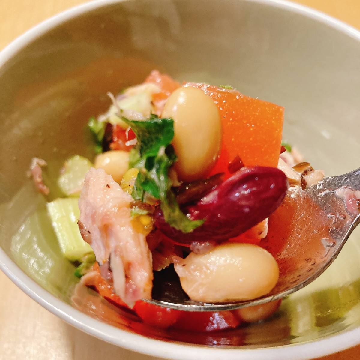 いなば公式の「ツナとビーンズのチョップドサラダ」のレシピ