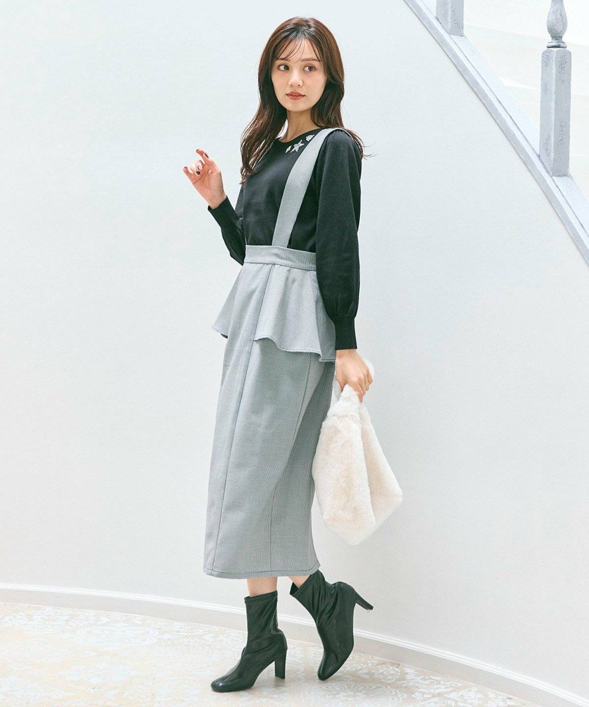 夏コーデの女性