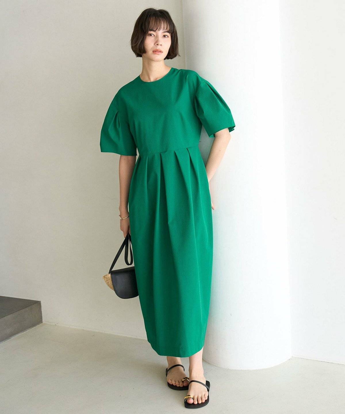 グリーンのワンピース