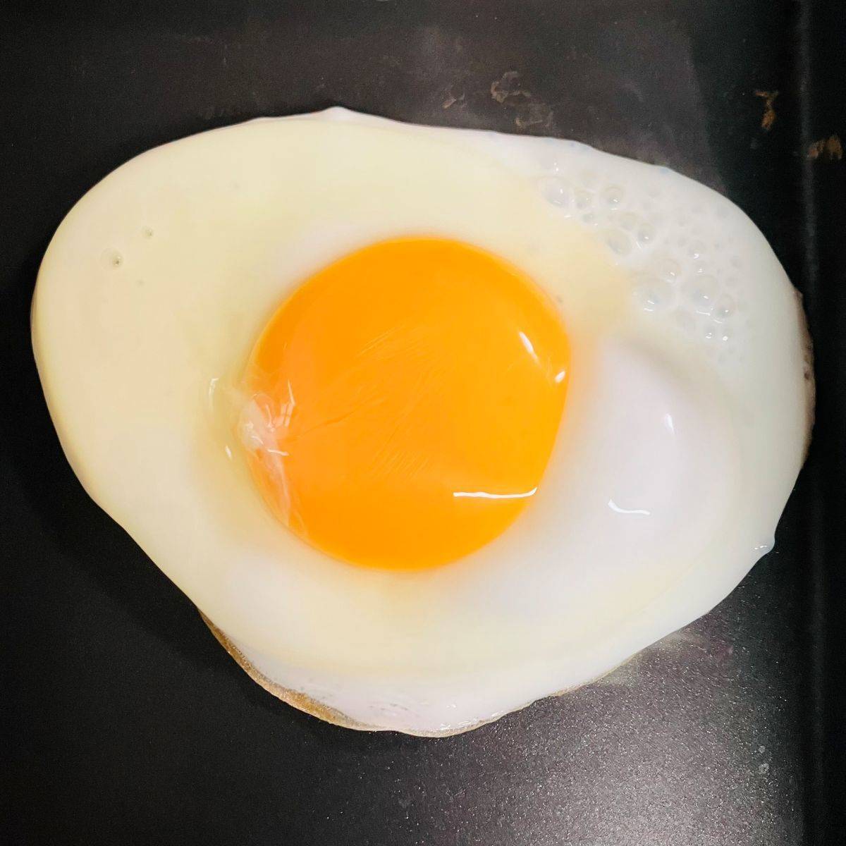 ヤマザキ公式の「ベーコンエッグチーズトースト」のレシピ