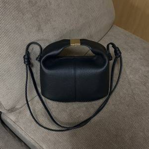 パリで念願の「Polène」ゲット♡ころんと可愛すぎる”Beriブラック”をお迎え