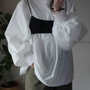 大人フェミニンの正解アイテム。“ふんわりティアード”でつくる抜け感コーデ