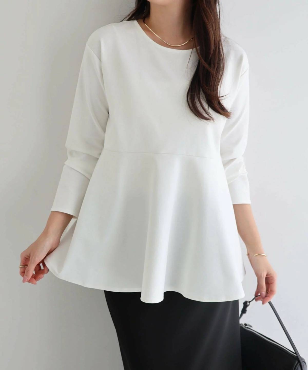 andme きれいめ ポンチ 長袖 ペプラム フレア トップス