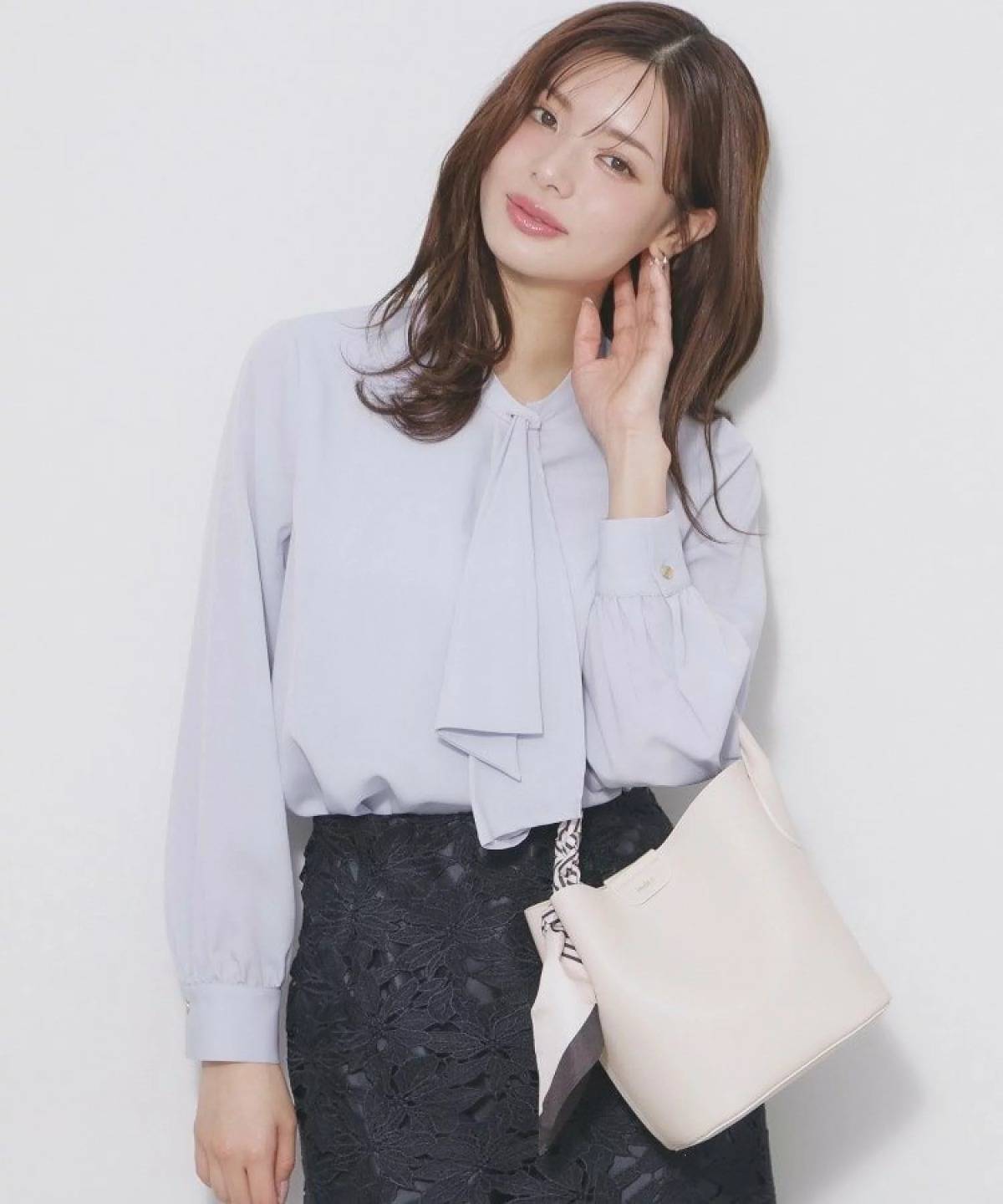 index アシンメトリーボウタイブラウス