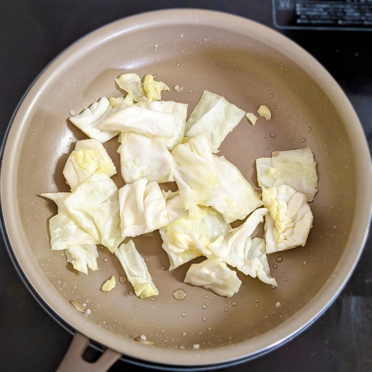 いなば公式の「キャベツとツナのシンプルパスタ」のレシピ