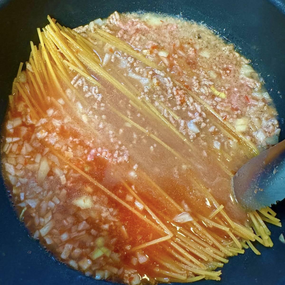 マ・マー公式の「ワンパンで簡単！絶品ボロネーゼ」のレシピ