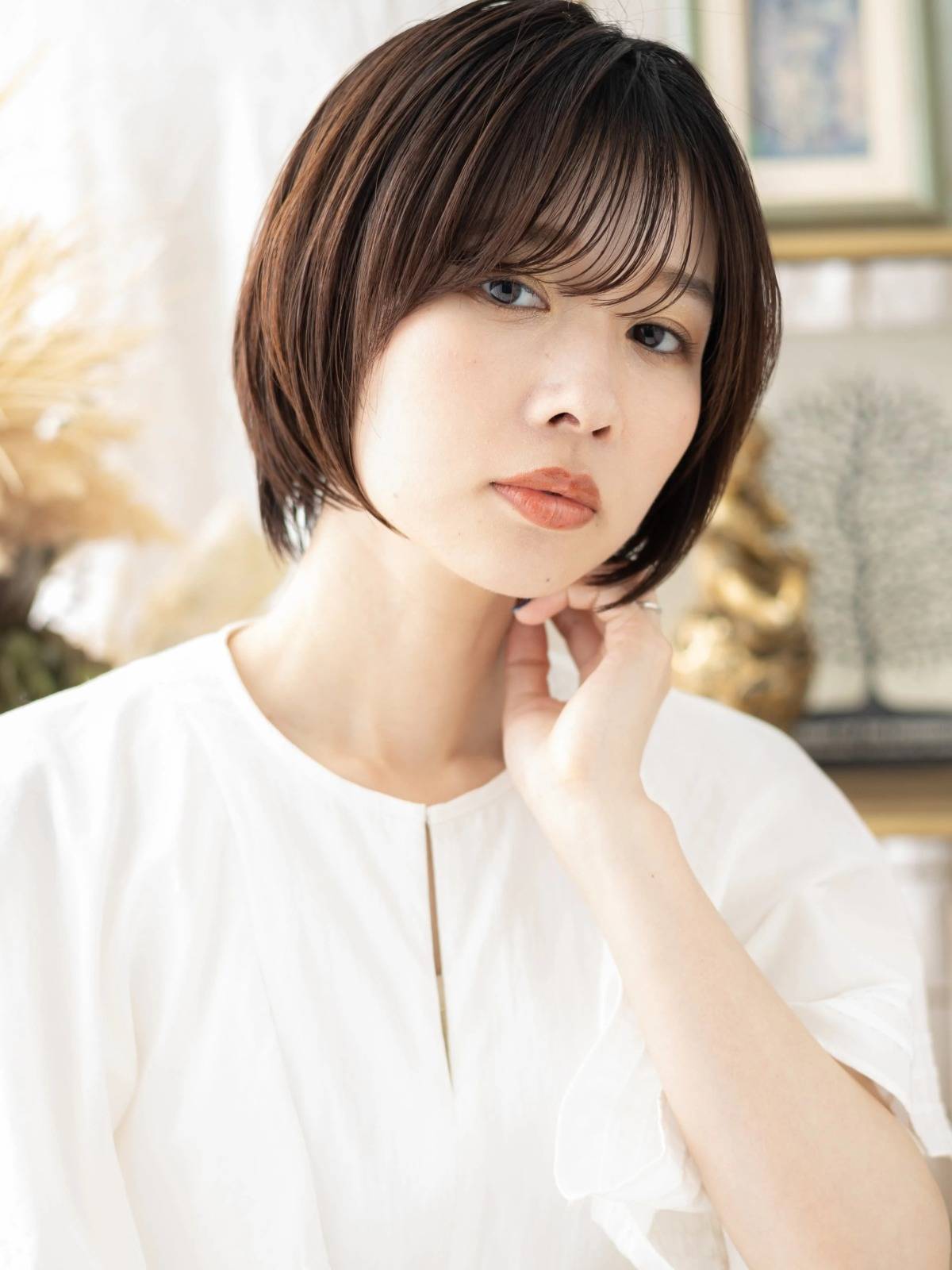 たるみカバーできる前下がりショート