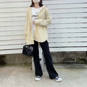 【2026年4月】こう着ると今っぽい……！垢抜けるシャツコーデ5選