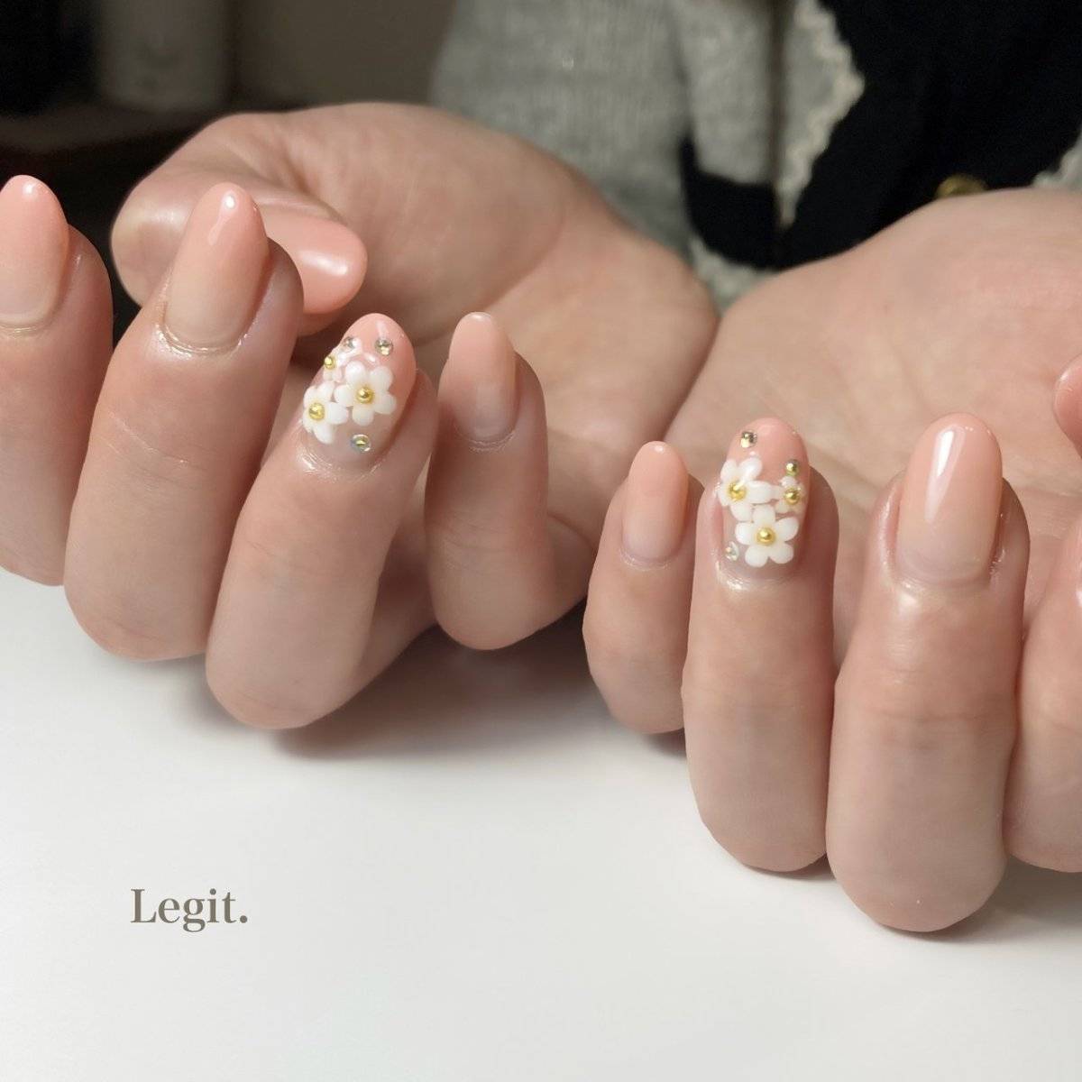 ピーチピンクネイル