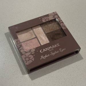 捨て色ナシ！使いやすい配色が最高「キャンメイク」の万能パレット