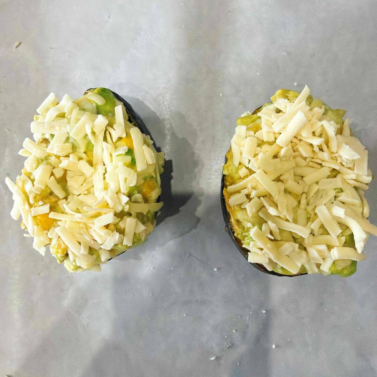 いなば公式の「アボカド×いなばライトツナ×コーン！濃厚アボカドグラタン」のレシピ