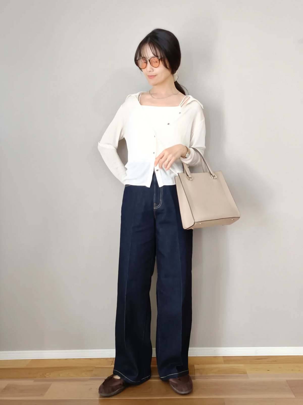 デニムパンツを合わせる♪