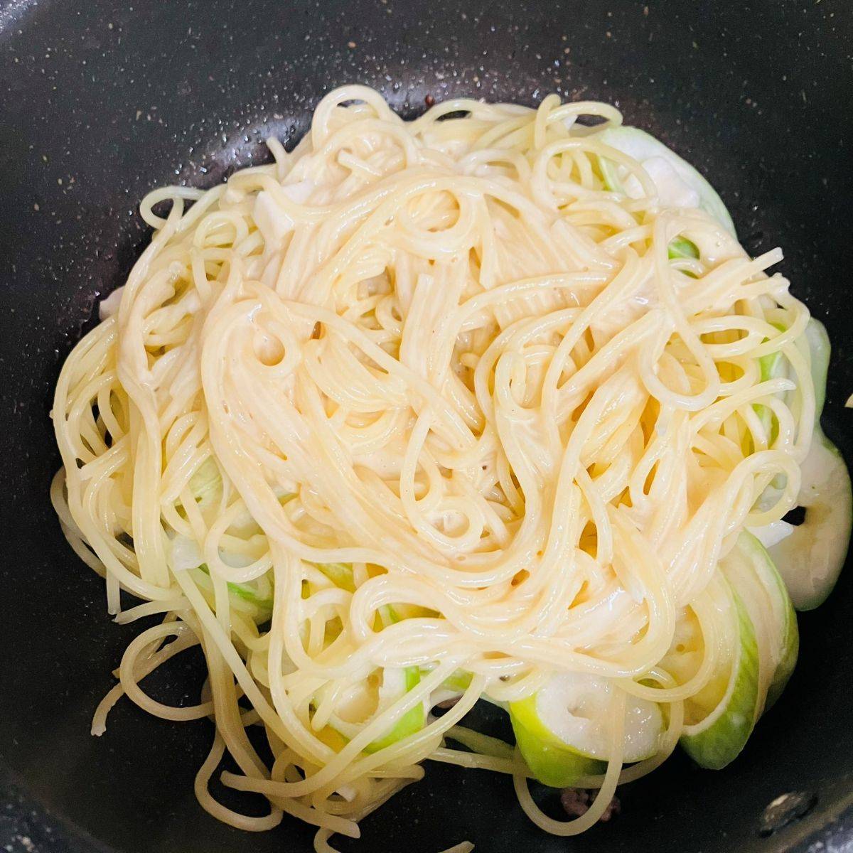 マ・マー公式の「とろとろ!パスタのモダン焼き」のレシピ