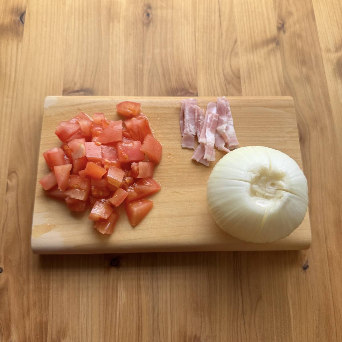 JAグループ公式の「新玉ねぎの丸ごとスープ★ トマトカレー風味♪」のレシピ