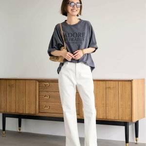 一歩間違えるとダサい!?「Tシャツ×デニム」のおしゃれ夏コーデ