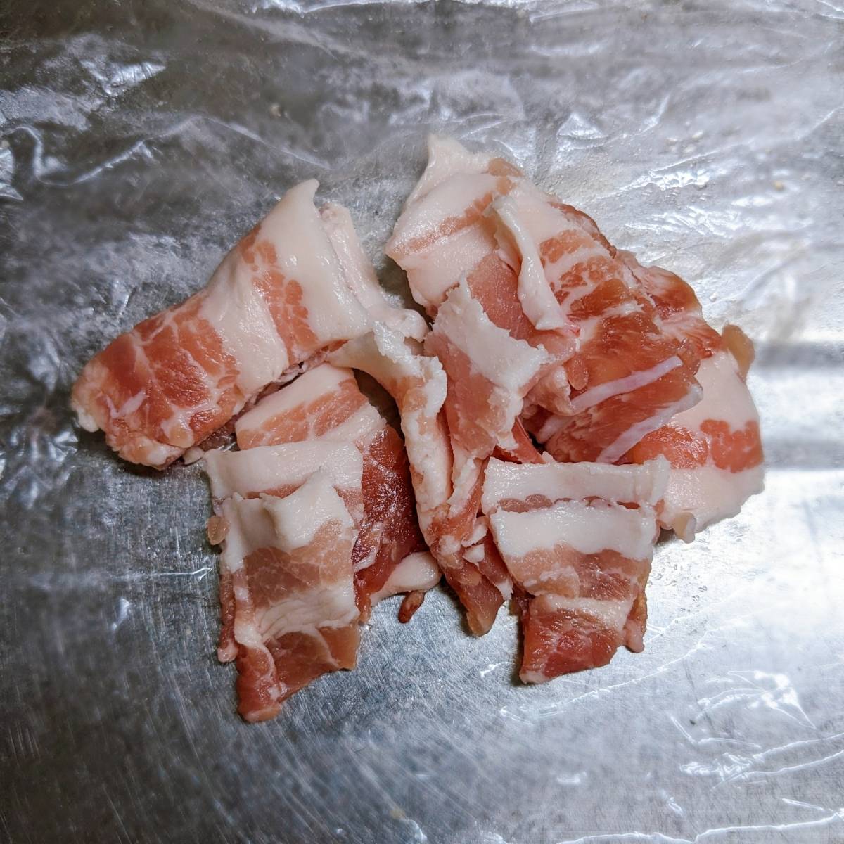 くらこん公式の「塩こんぶで豚バラ白菜」のレシピ