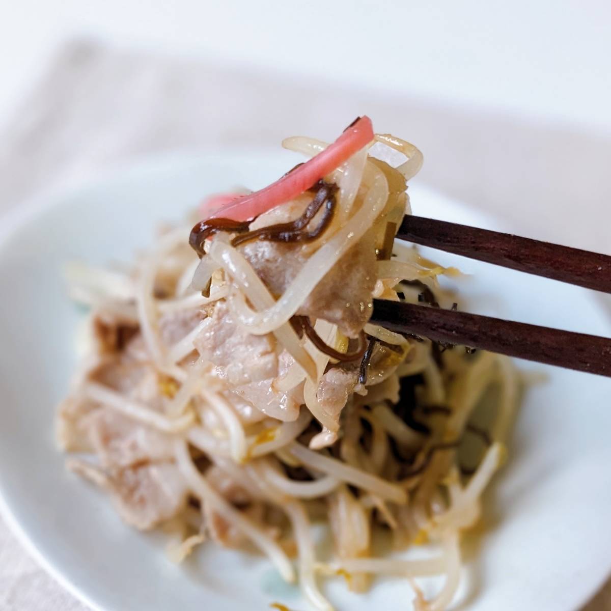 くらこん公式の「塩こんぶで豚バラ白菜」のレシピ