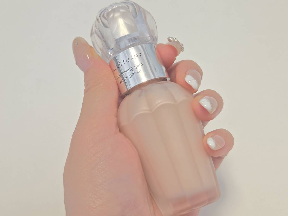 下地手に持ったイメージ