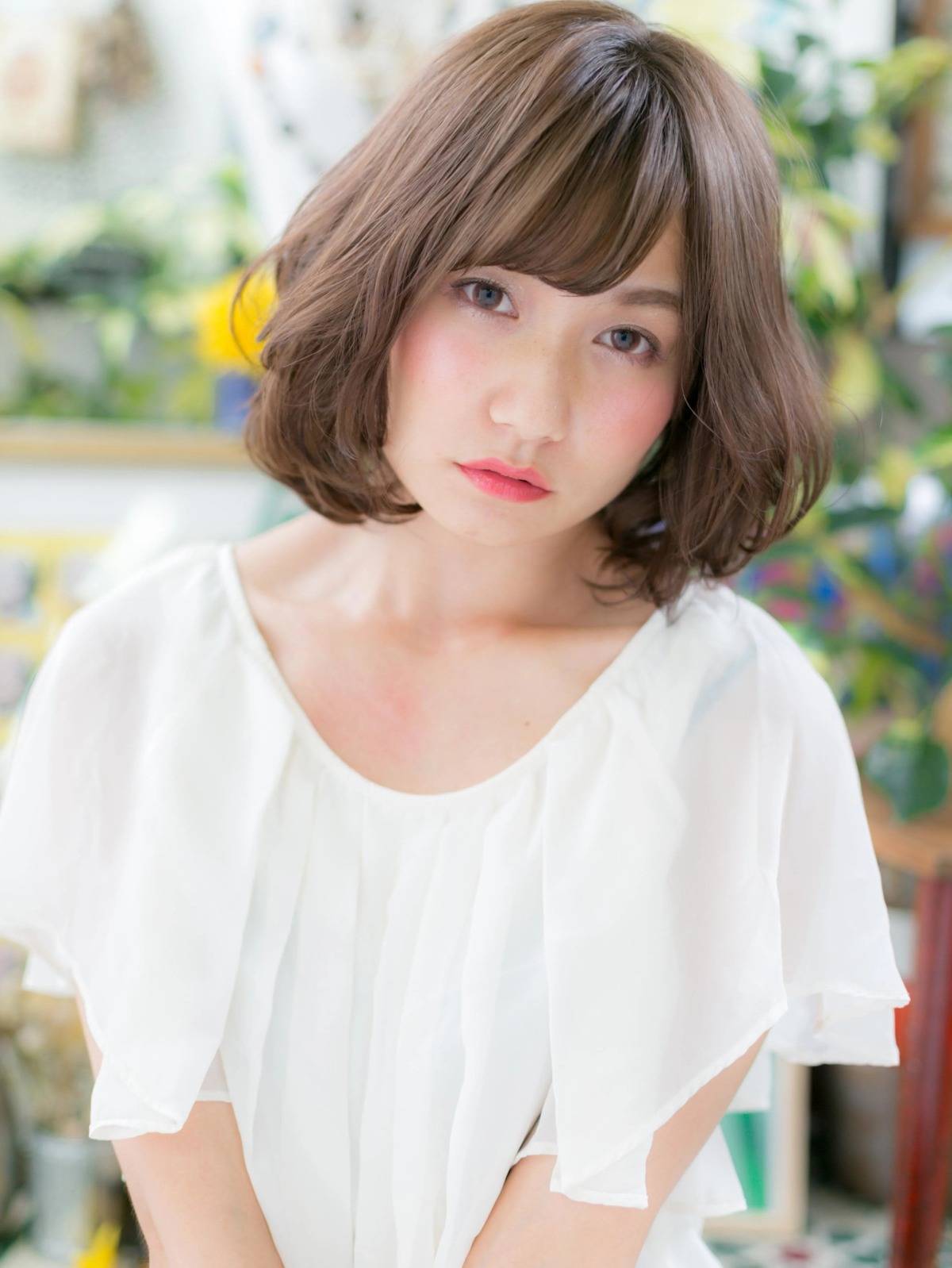 ゆるパーマのフェミニンボブ