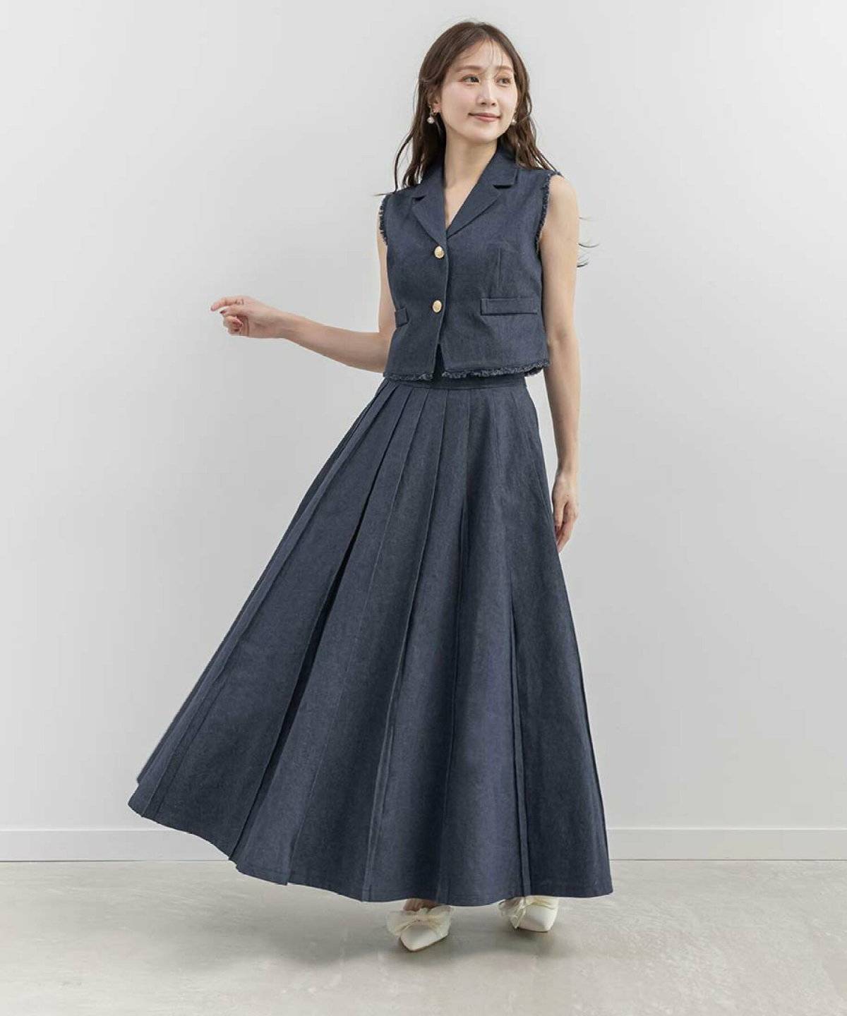 ブルーのワントーンコーデ