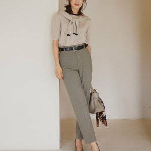 コレは避けるべし！胸が大きい人がNGな梅雨コーデ5つ〜パンツ編〜