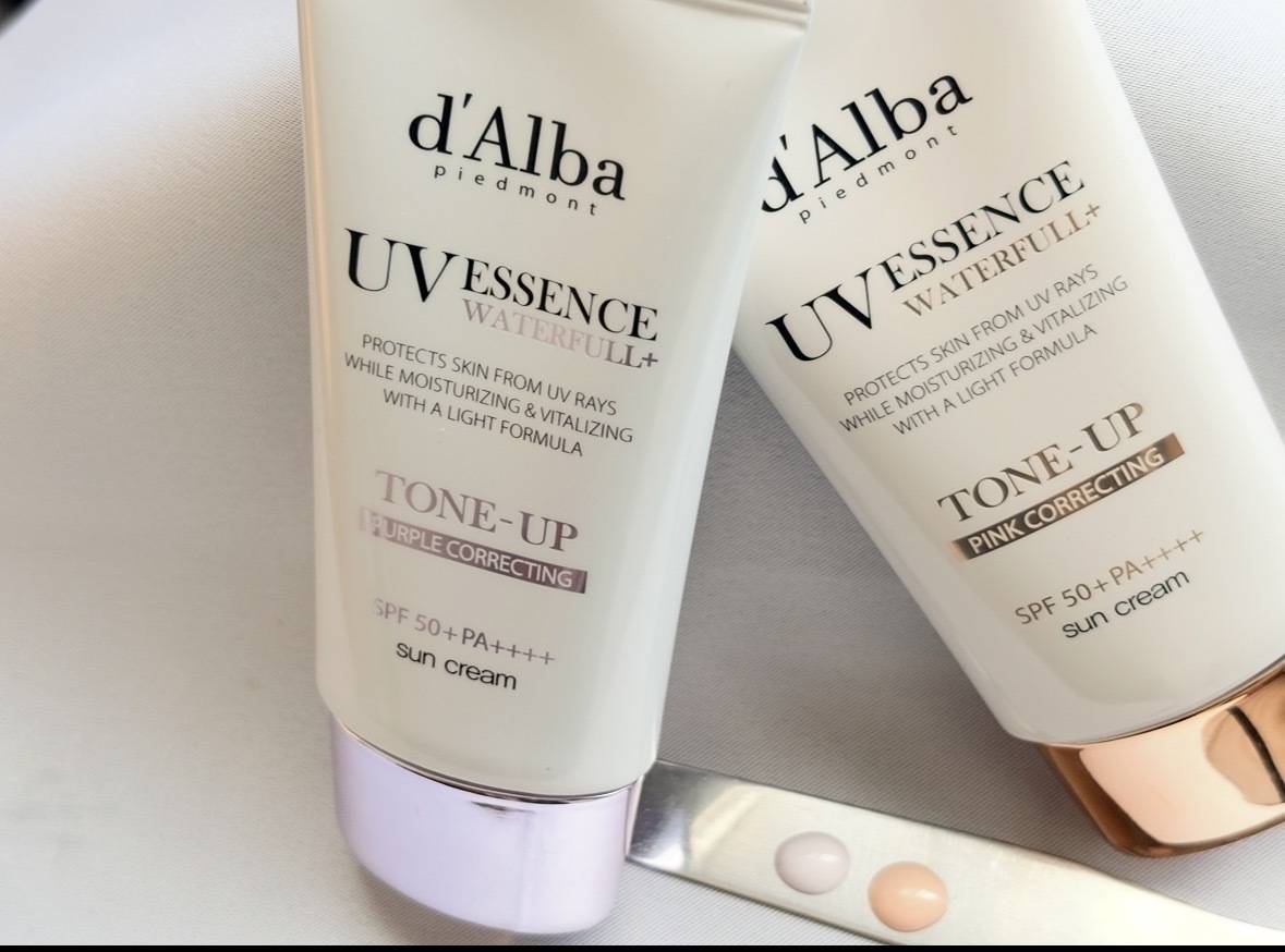 ダルバウォータフルトーンアップサンクリーム ピンクパープル色だし画像