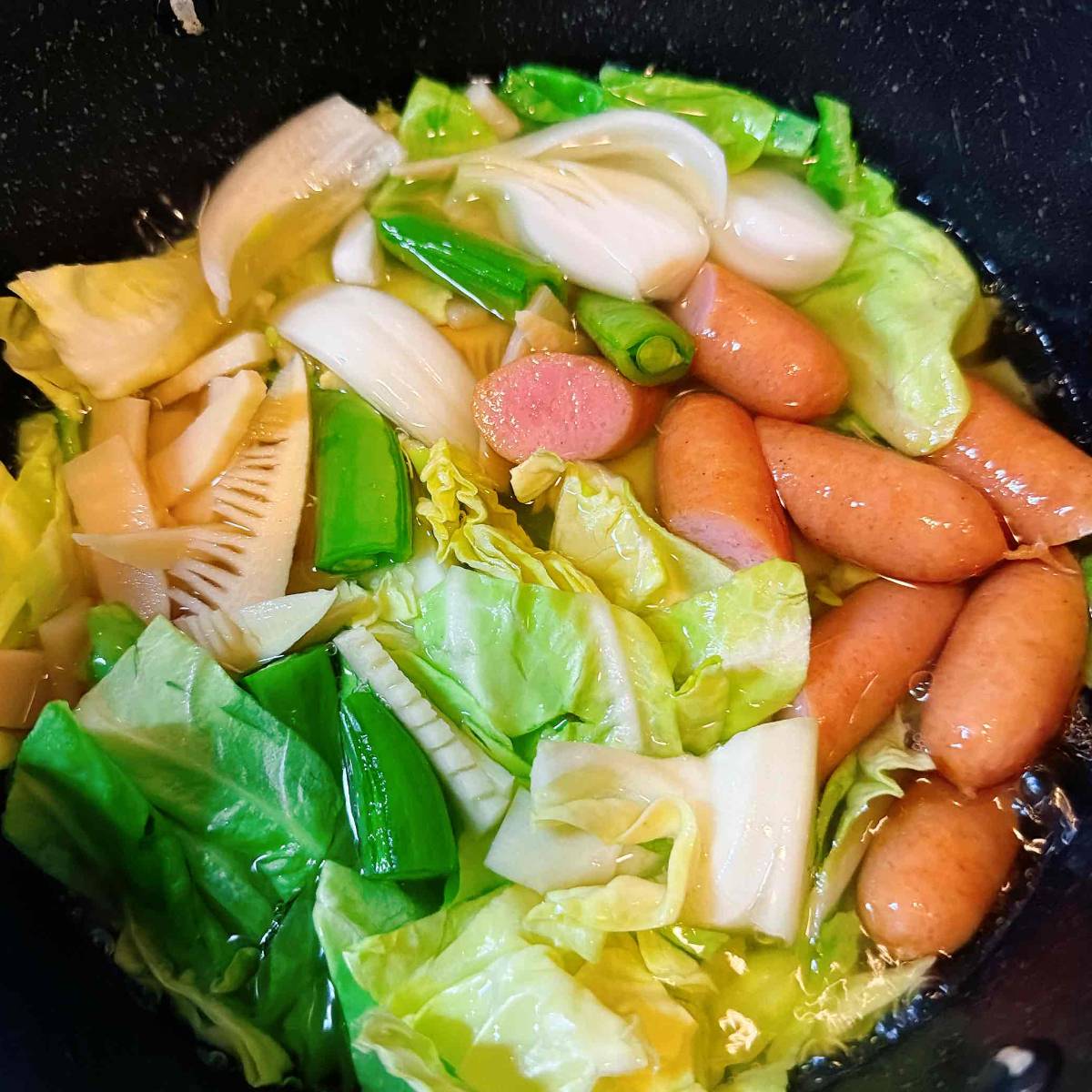 JAグループ公式の「季節きゃべつのスープ」のレシピ