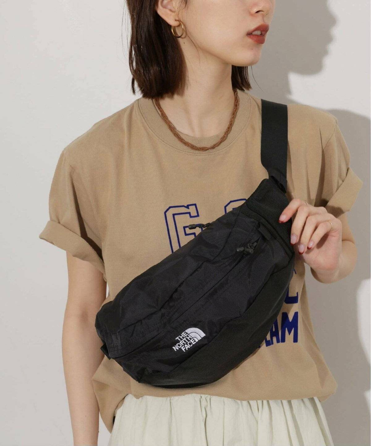 ウエストポーチを使ったコーデ