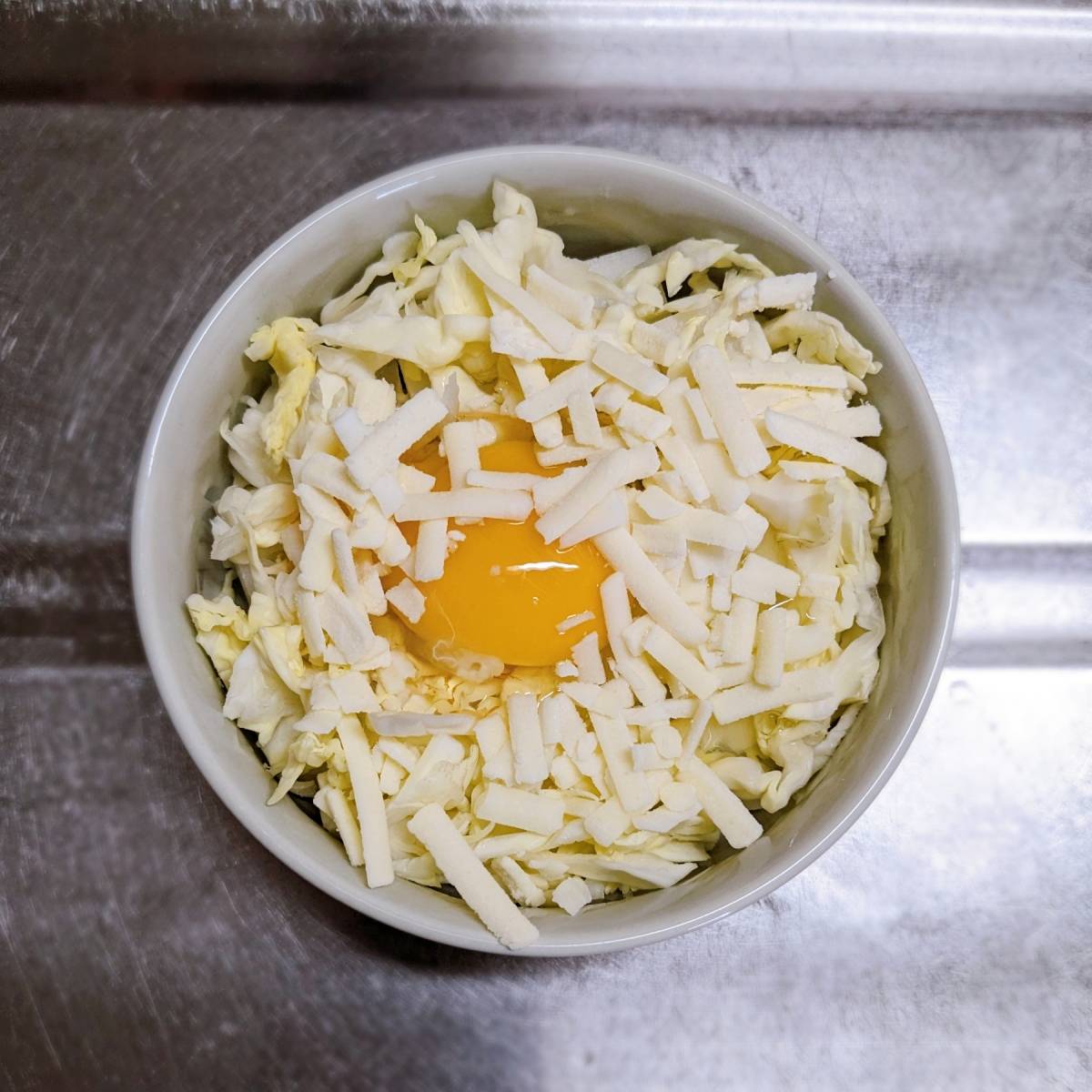 JA全農公式の「お好み焼き風エッグココット」のレシピ