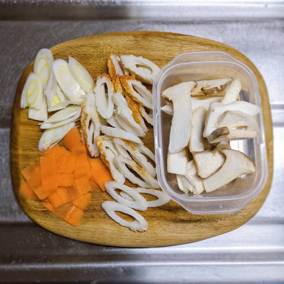 ニッスイ公式の「活ちくわの和風オーブン焼き」のレシピ