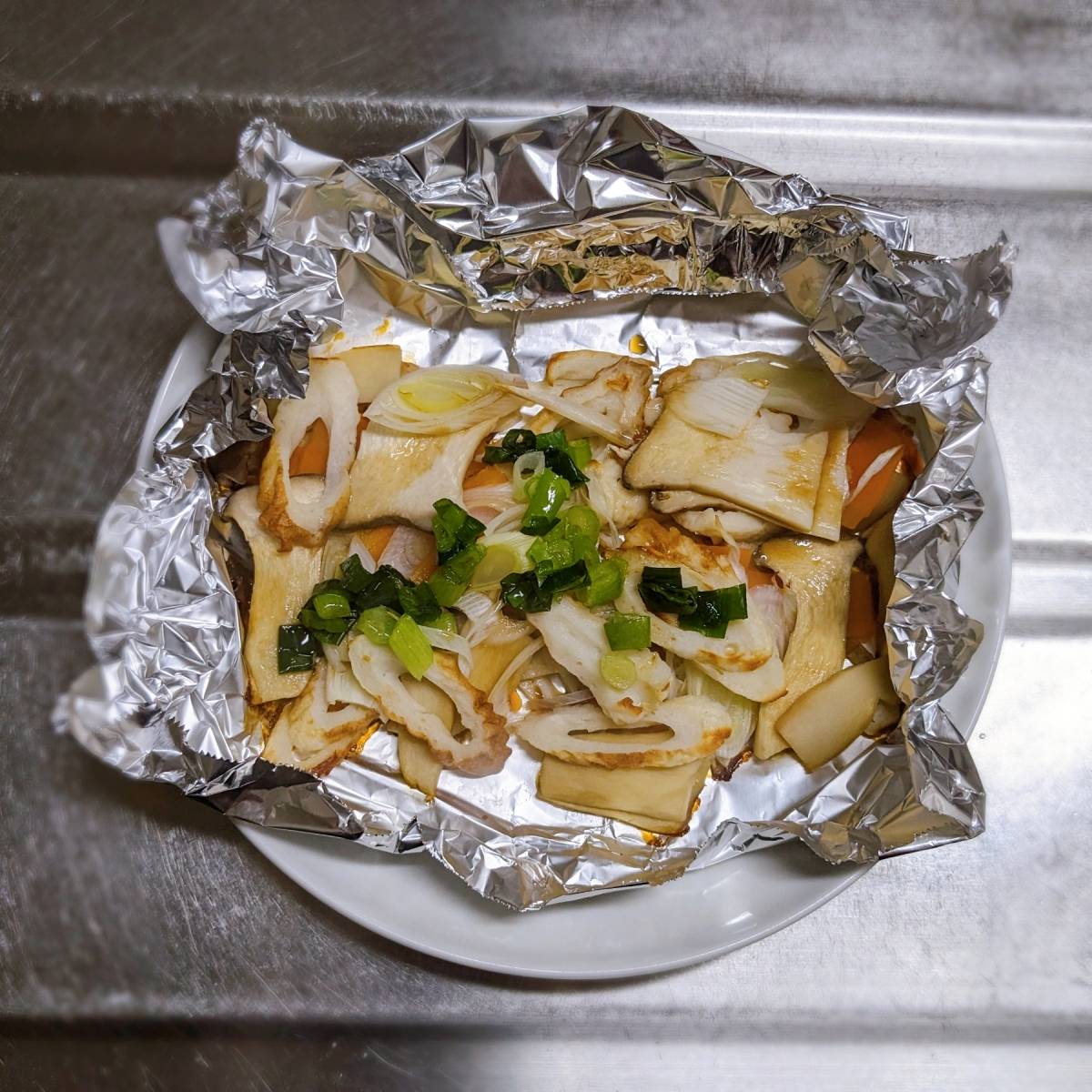 ニッスイ公式の「活ちくわの和風オーブン焼き」のレシピ