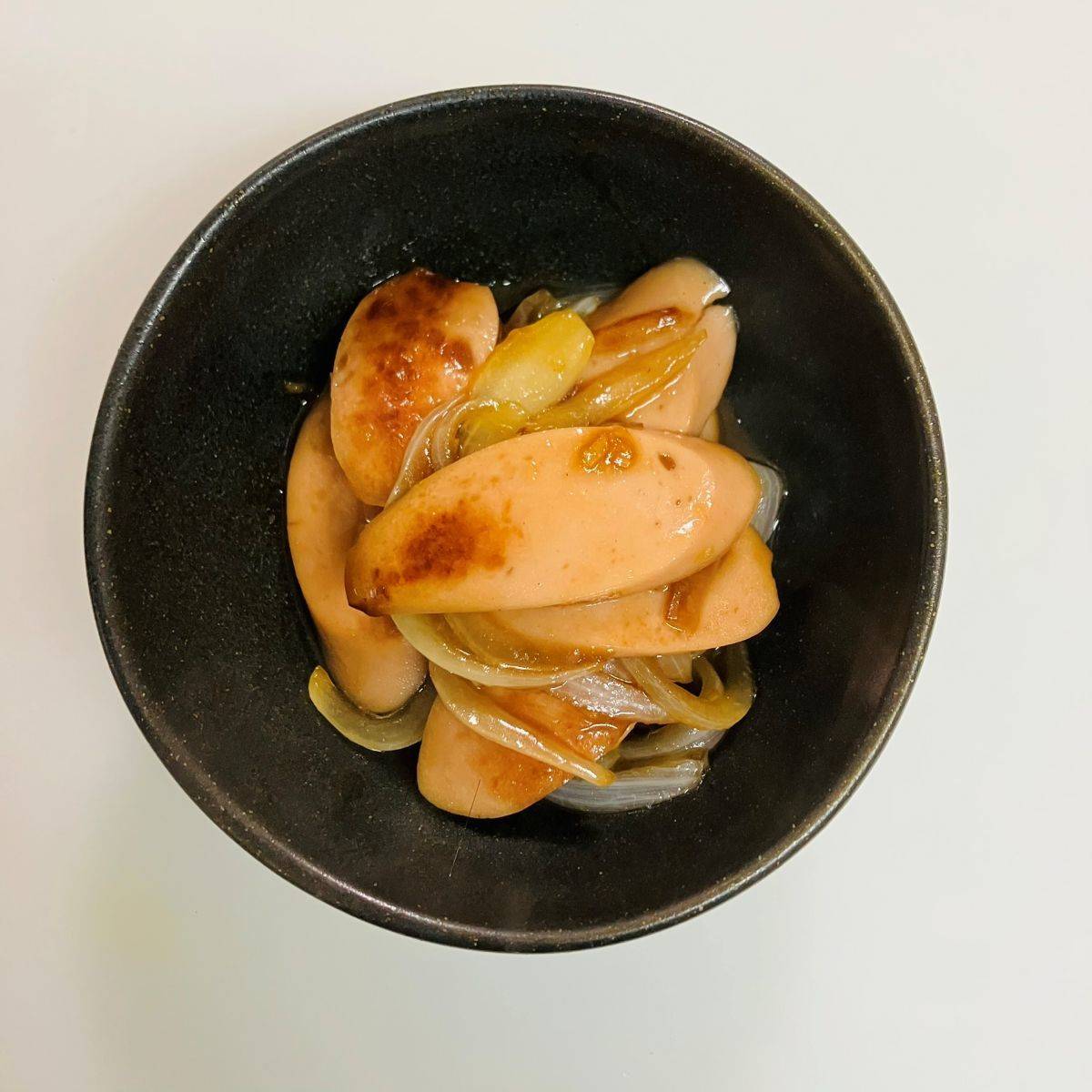 ニッスイ公式の「おさかなのソーセージのしょうが焼き弁当」のレシピ