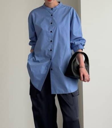 ブルーシャツコーデ