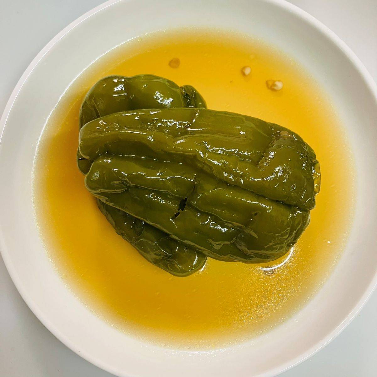 ヤマキ公式の「レンジで作る丸ごとピーマンの煮浸し」のレシピ