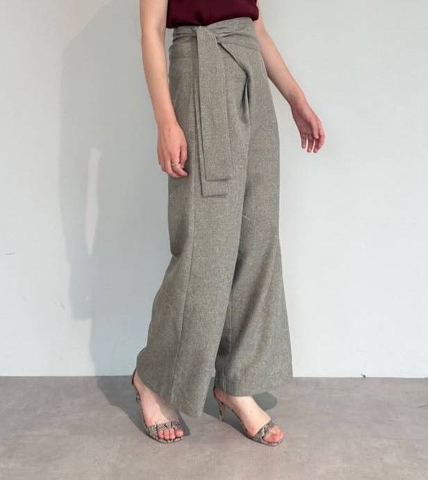 リネンライクのラップパンツ