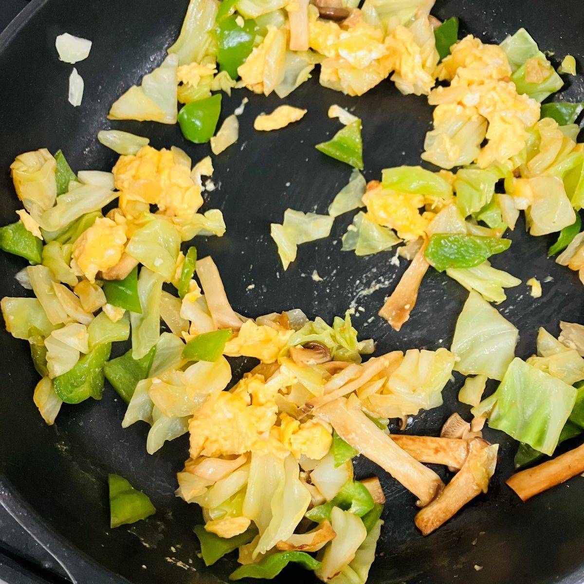 JAグループ公式の「ふんわりスクランブルエッグの野菜炒め」のレシピ