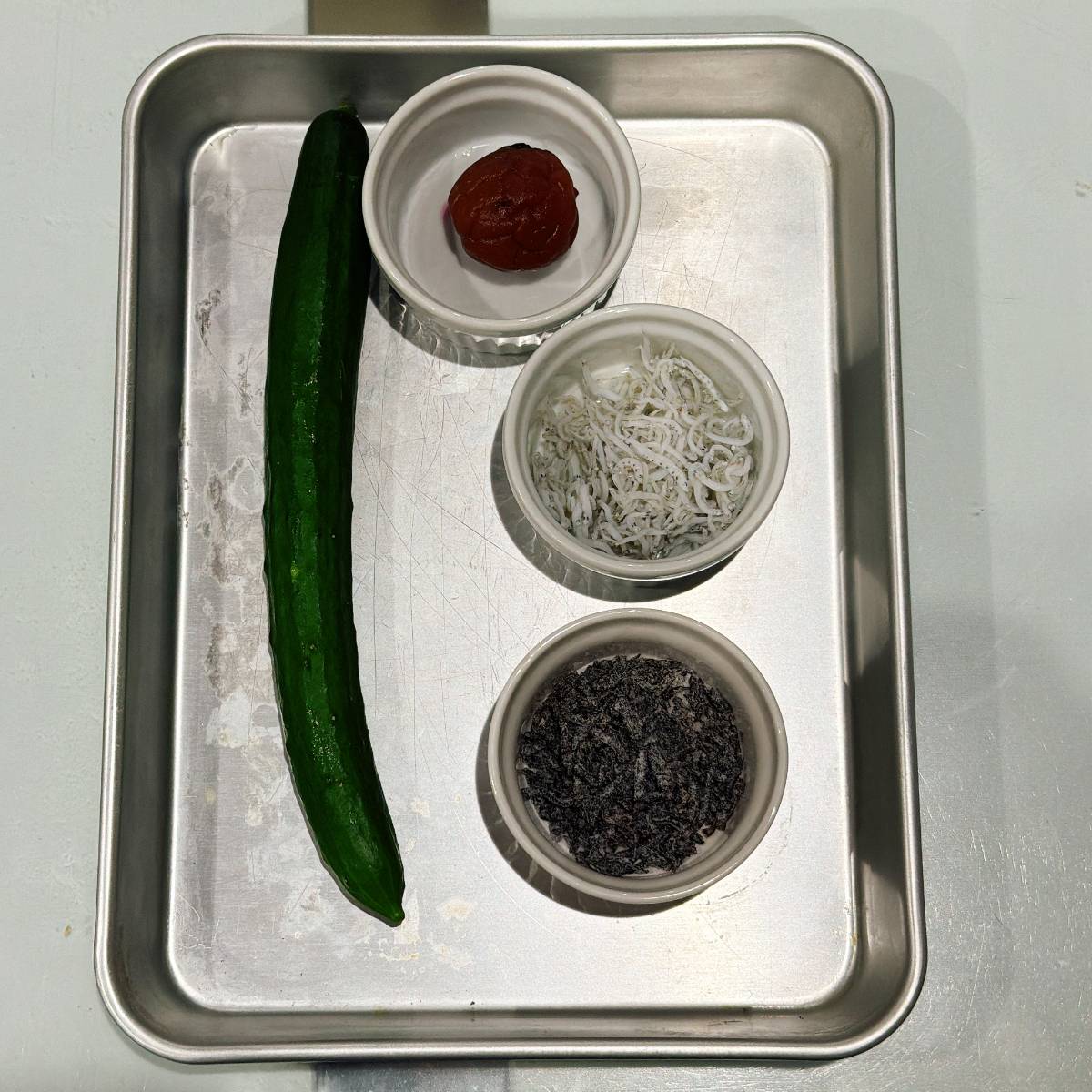 ふじっ子公式の「梅ときゅうりのふじっ子和え」のレシピ