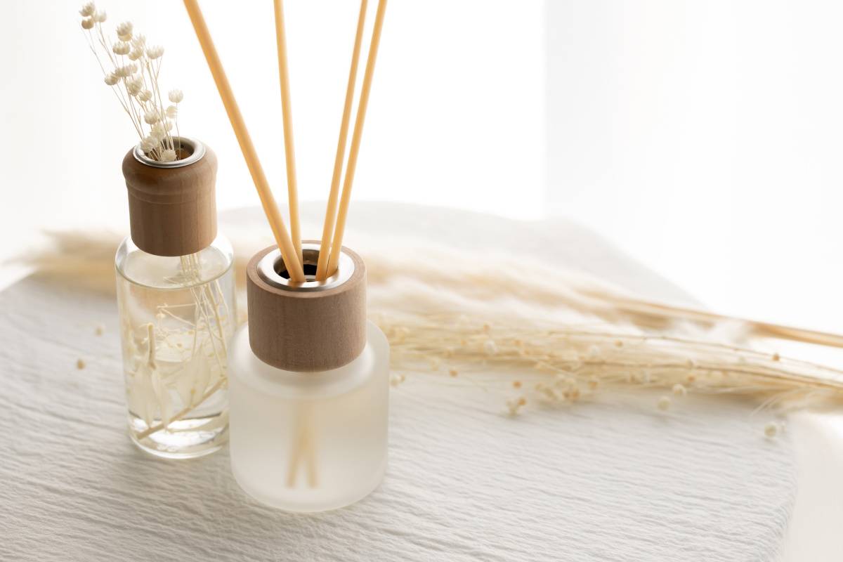 南東　対人運　下がる　香水　芳香剤　強い