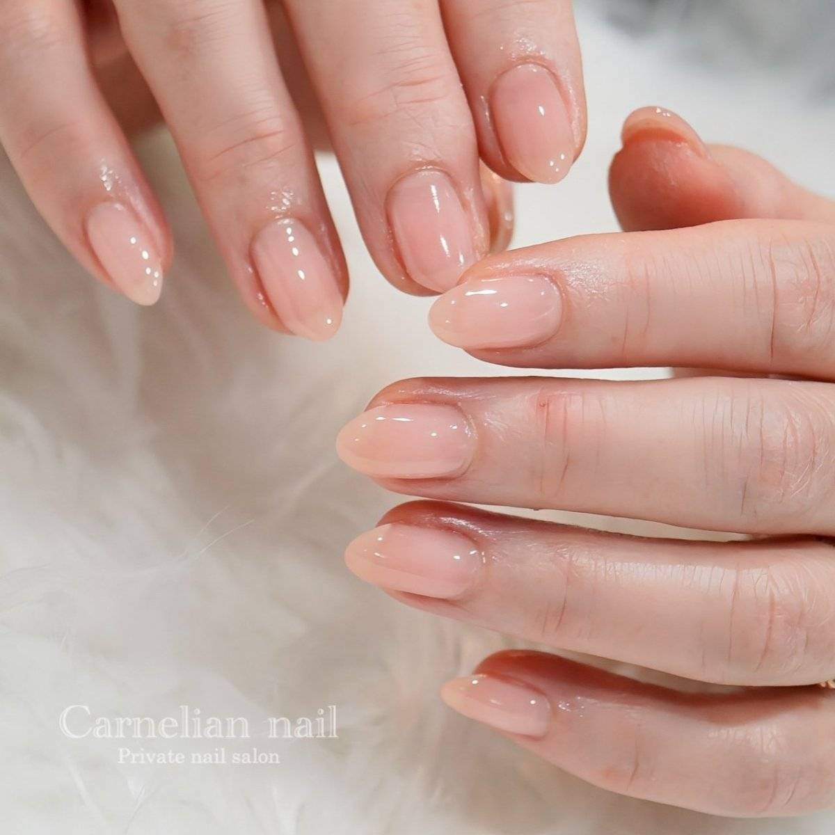 ヌーディーベージュネイル