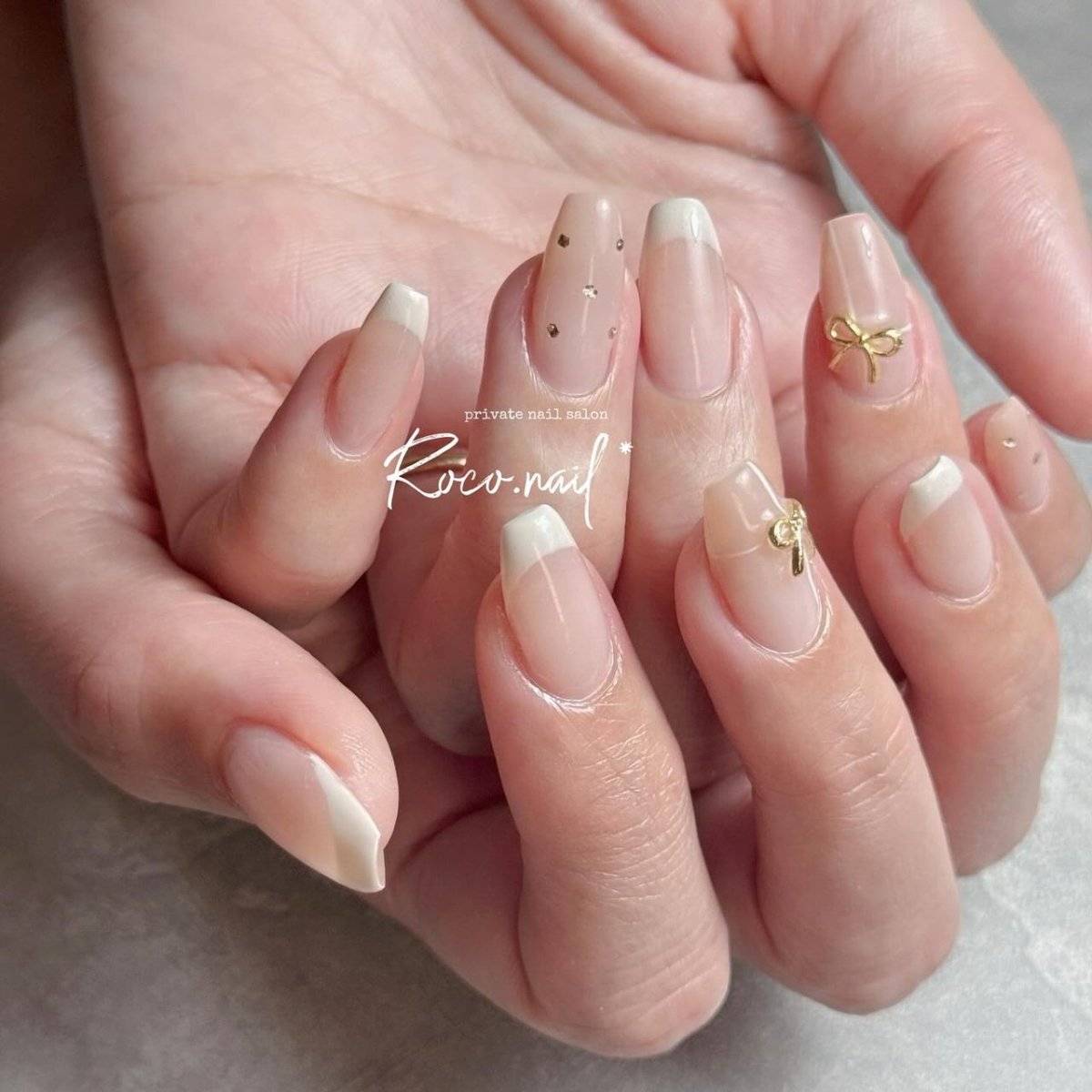 ヌーディーベージュネイル