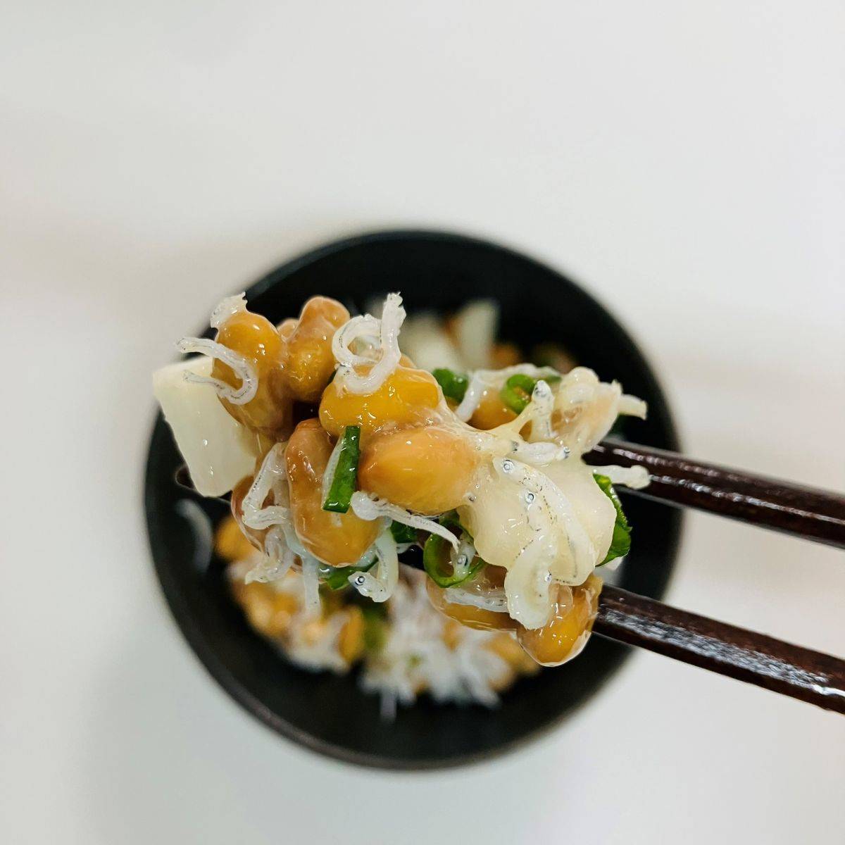 タカノフーズ公式の「じゃこ大根納豆」のレシピ