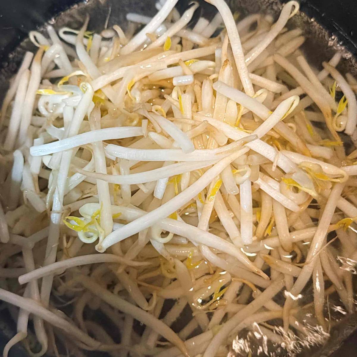 JAグループ公式の「かぶともやしの簡単ピリ辛漬け」のレシピ