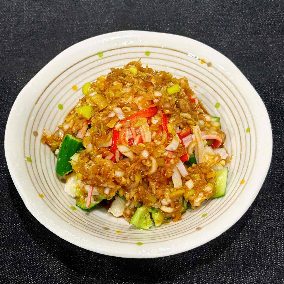 いちまさ公式の「かち割りきゅうりとカニかまの香味ねぎソース」のレシピ