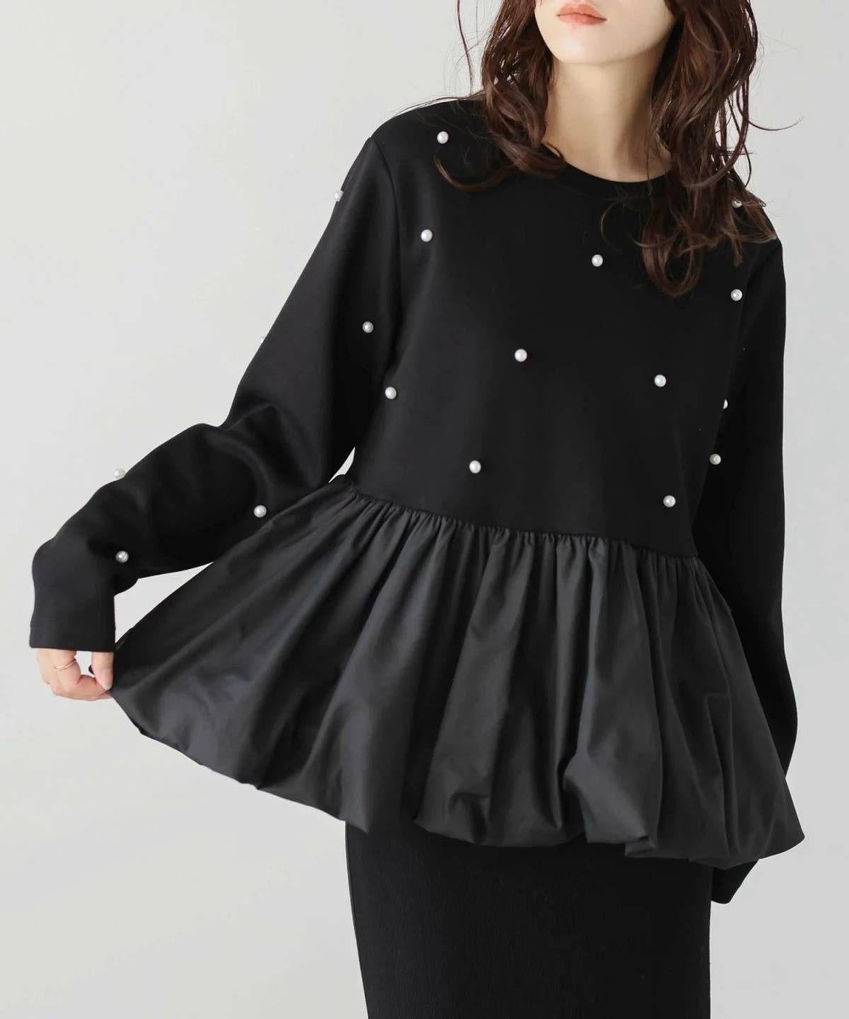 Lajour パールモチーフペプラムトップス