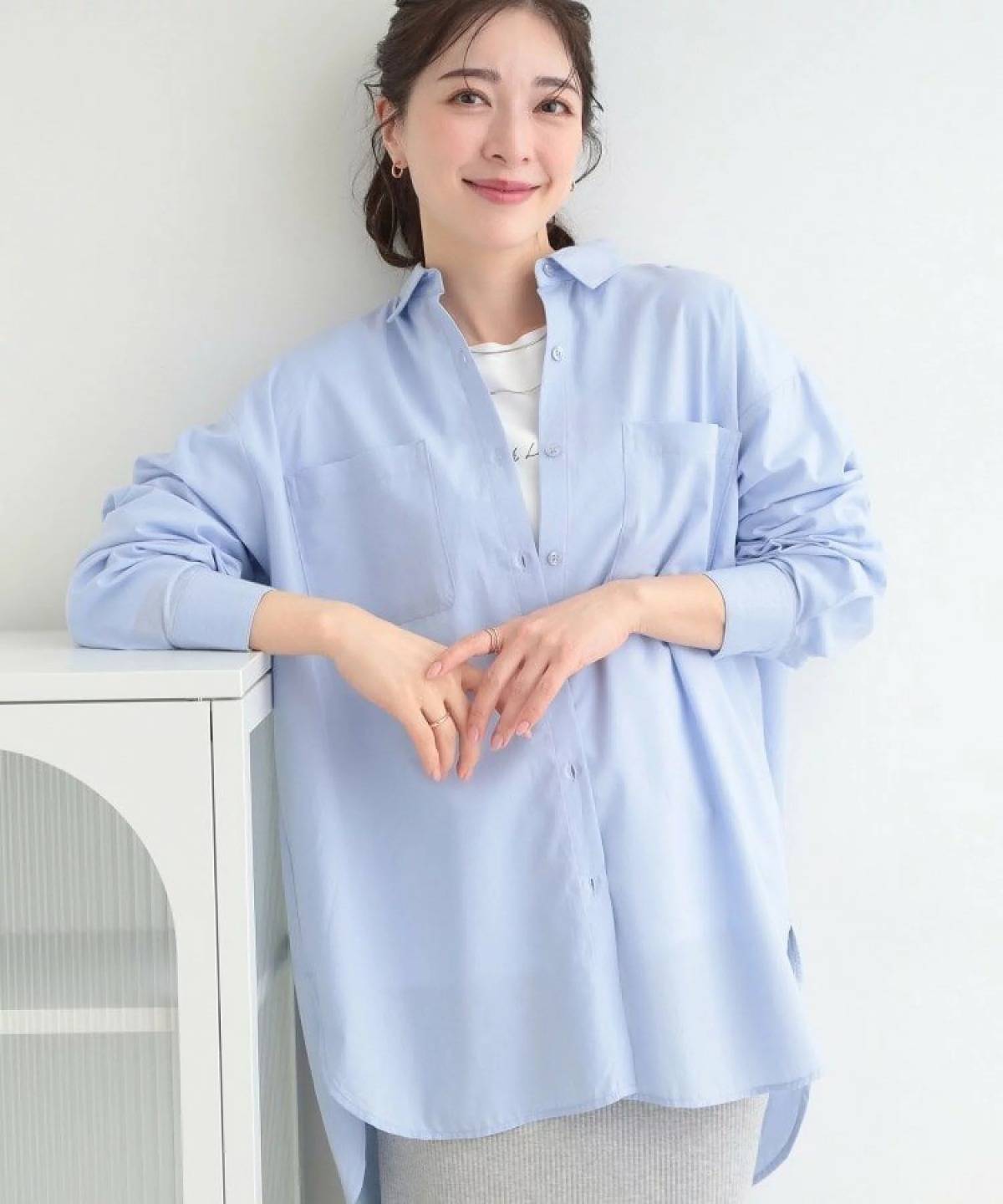 SHOO・LA・RUE バックギャザーで魅せる オーバーサイズシャツ